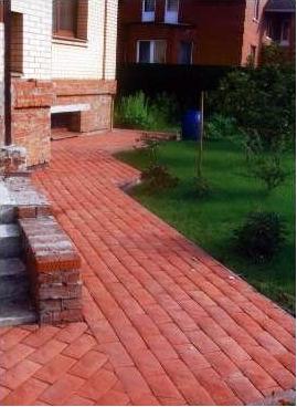 Дорожка из плитки тротуарной Дорожка из плитки тротуарной
